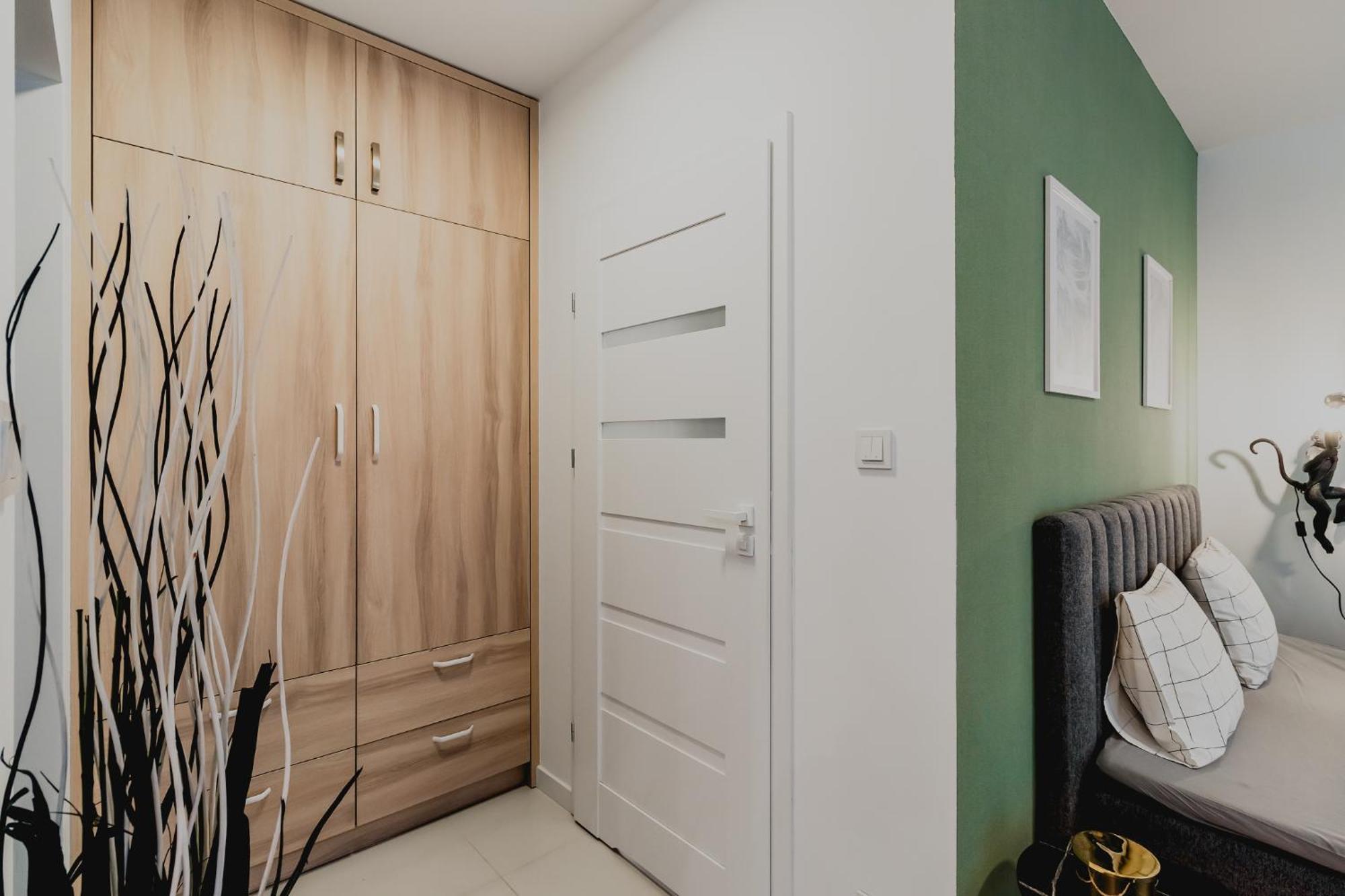 - Great Location-cozy With Balcony - Towarowa Apartament Warszawa