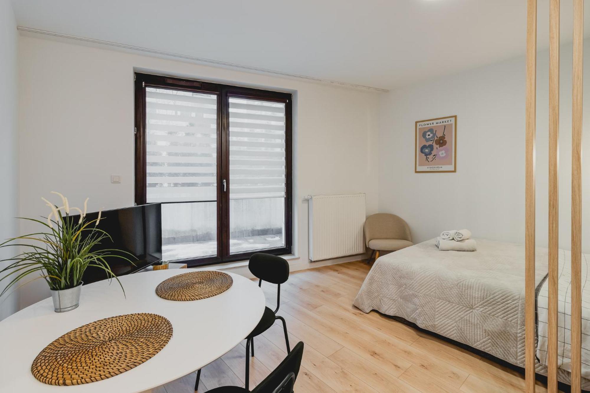 - Great Location-cozy With Balcony - Towarowa Leilighet Warszawa